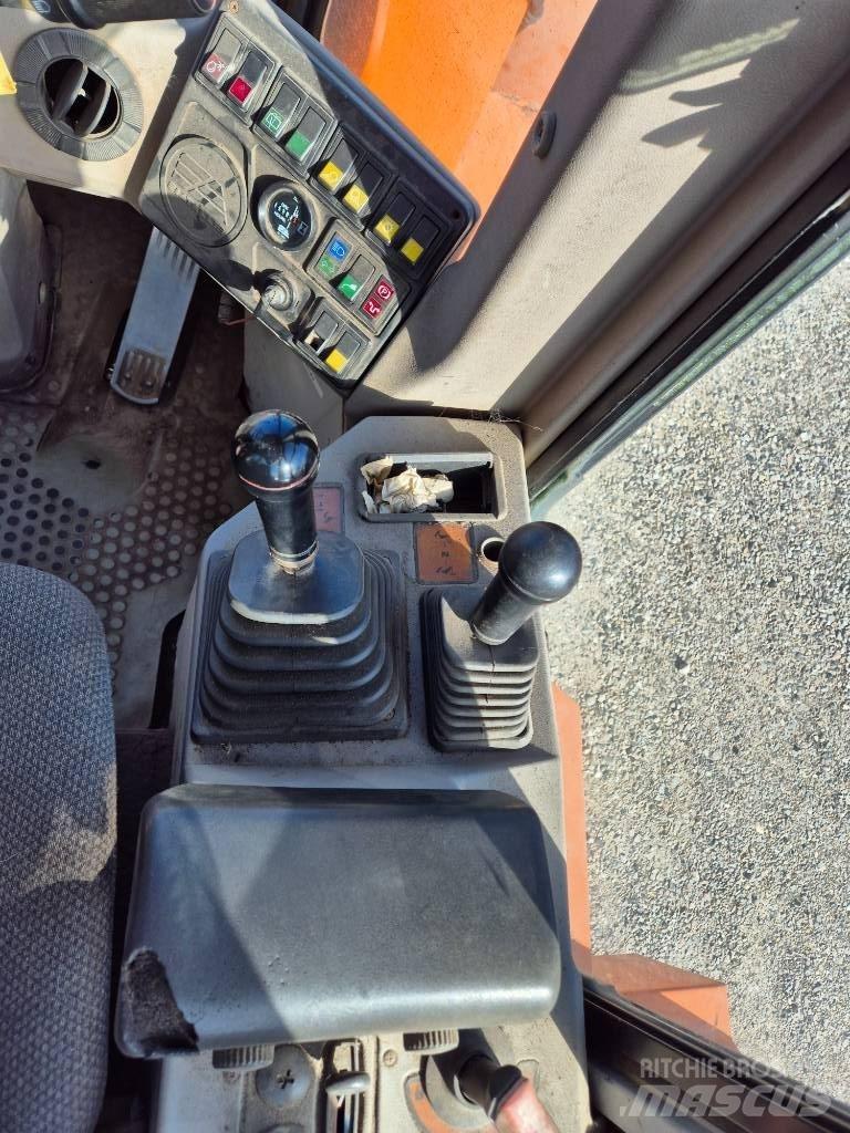 Hitachi FR 130 Pale gommate