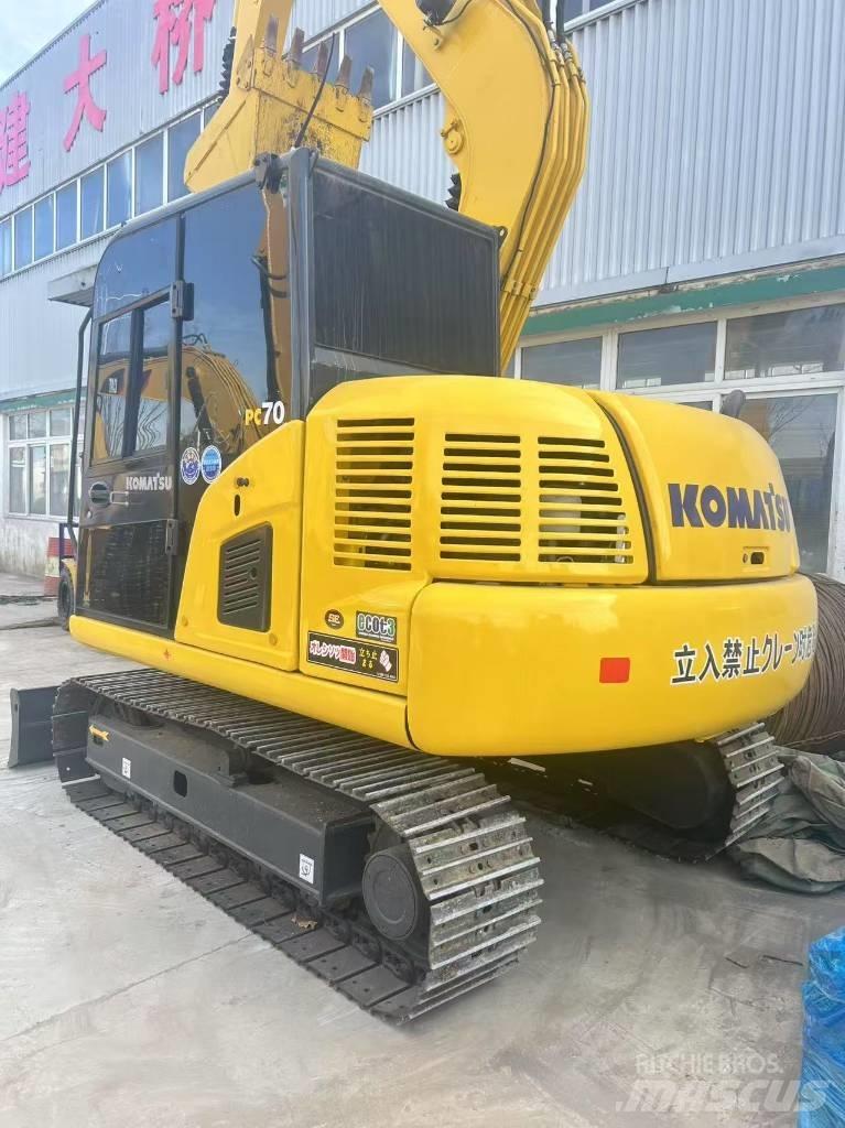 Komatsu PC 70 LC-8 Escavatori cingolati