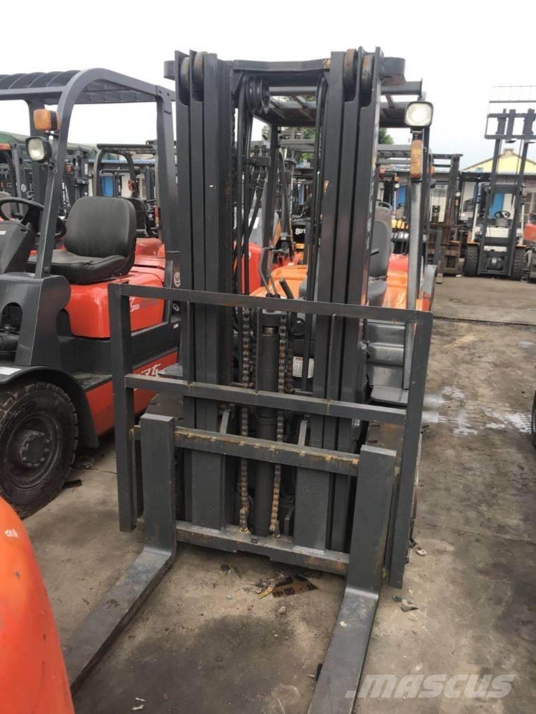 TCM FD 30 Carrelli elevatori diesel