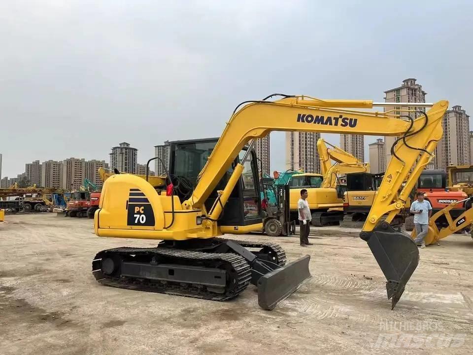 Komatsu PC 70-8 Miniescavatori