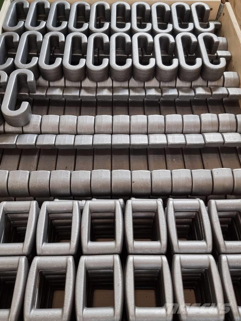 Clark Terra Catene, cingoli e sottocarro