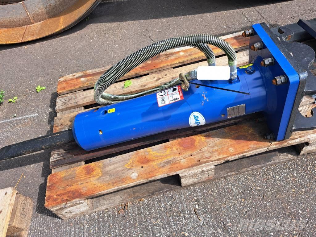 Daemo E40 with CW05 Martelli - frantumatori