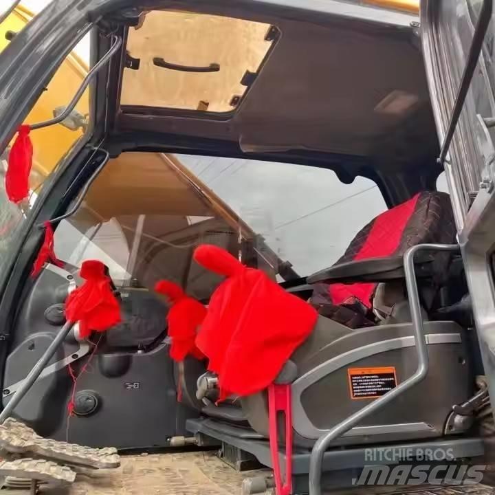Hyundai 275LC-9 Escavatori cingolati
