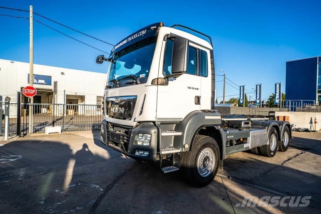 MAN TGS 33.430 BL Camion con gancio di sollevamento