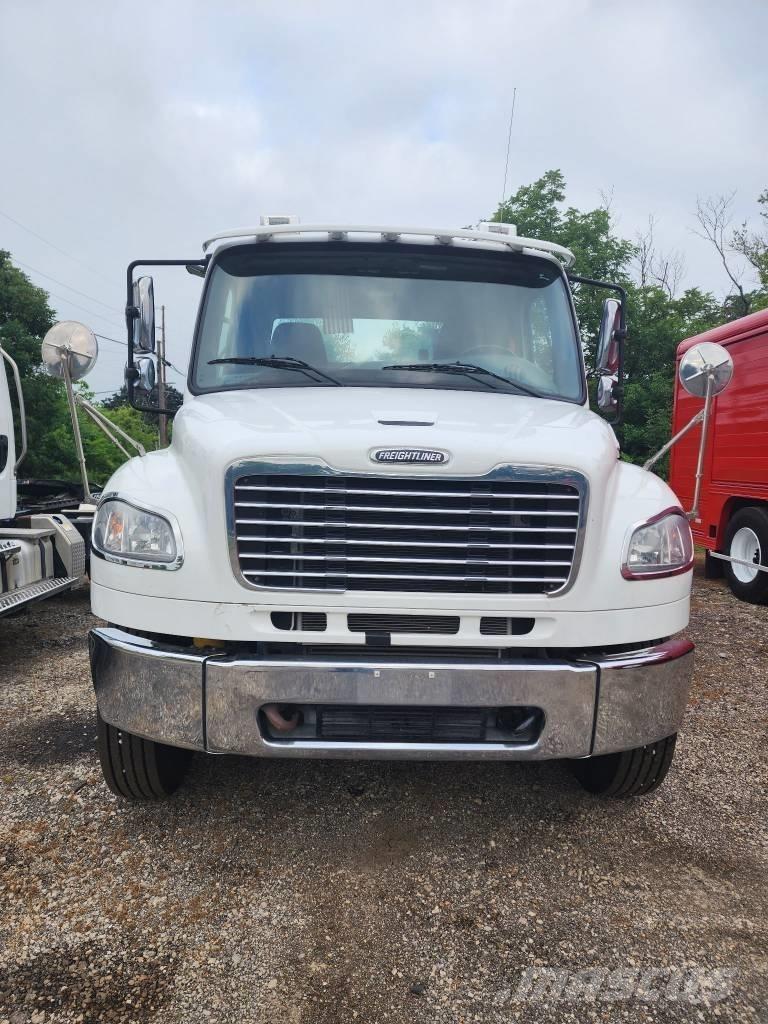 Freightliner M2 Motrici e Trattori Stradali