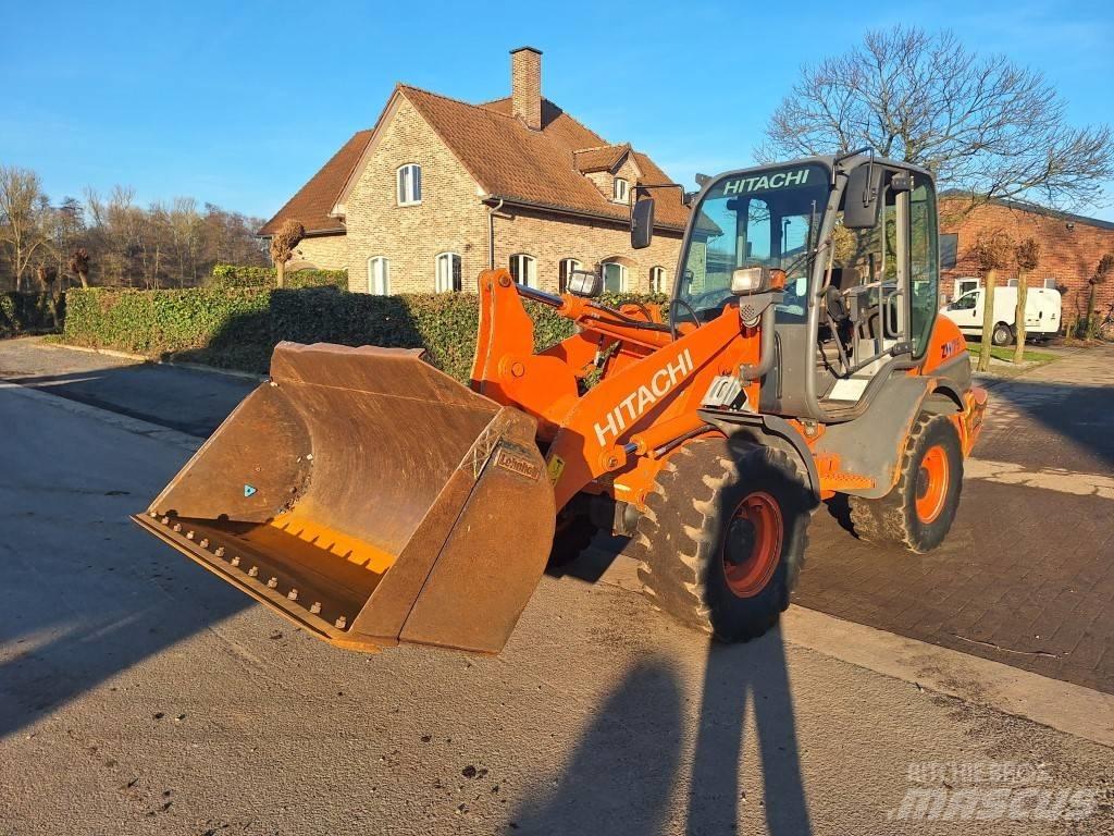 Hitachi ZW 75 Pale gommate
