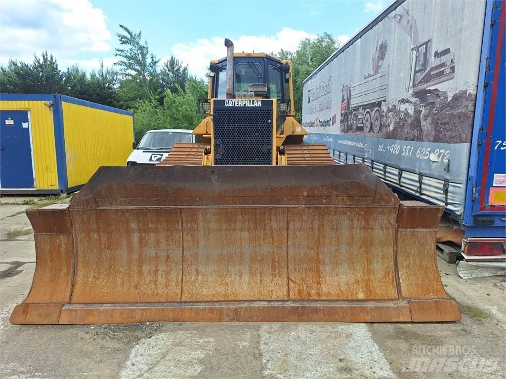 CAT D6M LGP Furgoni altro