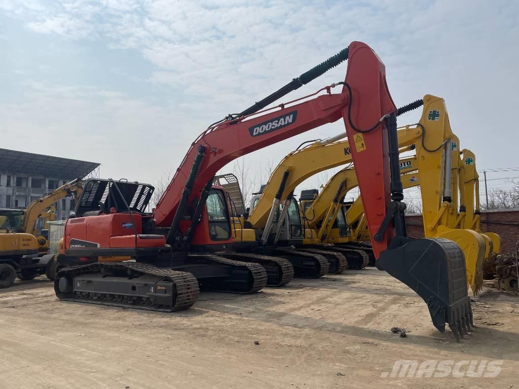 Doosan DX 300 Escavatori cingolati