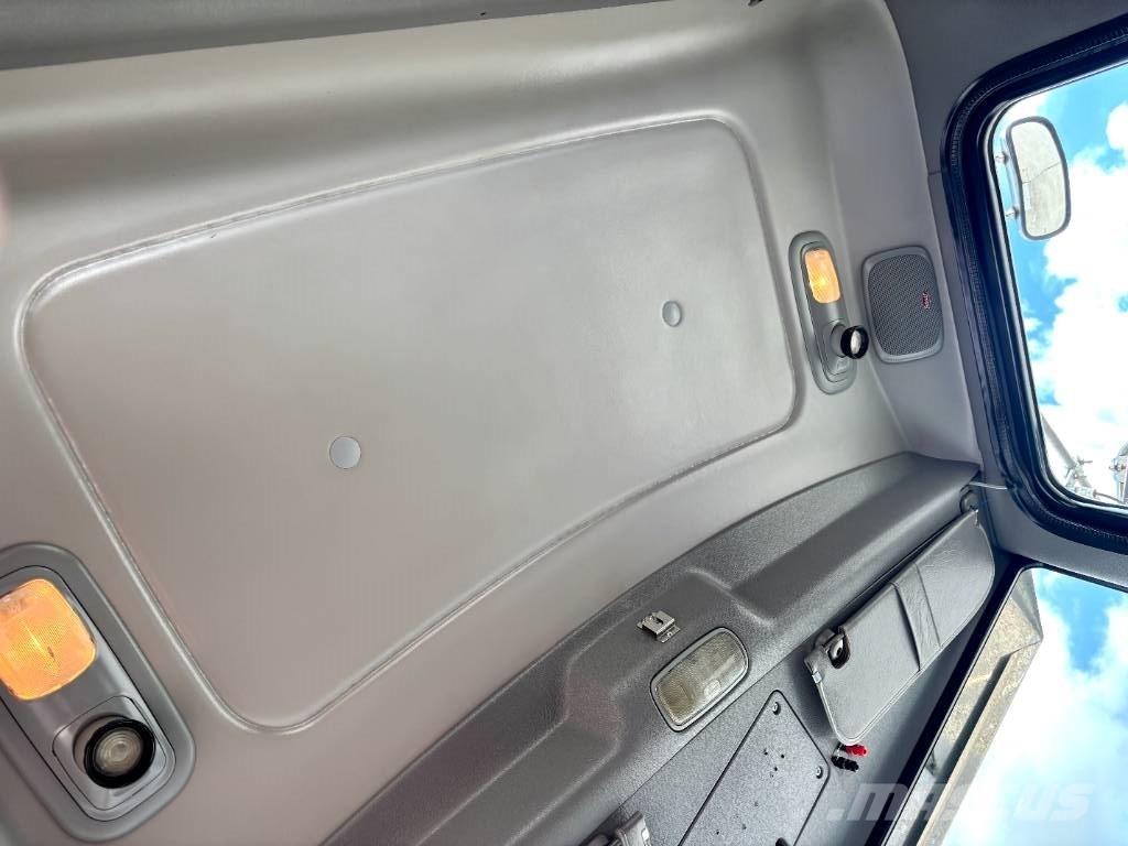 Peterbilt 388 Motrici e Trattori Stradali