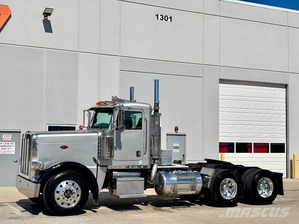 Peterbilt 388 Motrici e Trattori Stradali