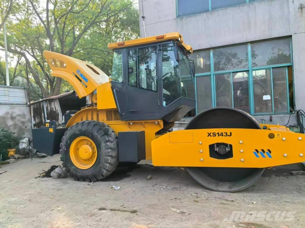 XCMG XS142J Rulli monotamburo