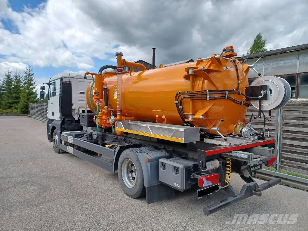 MAN TGA02 Manutenzione verde e strade – Altro