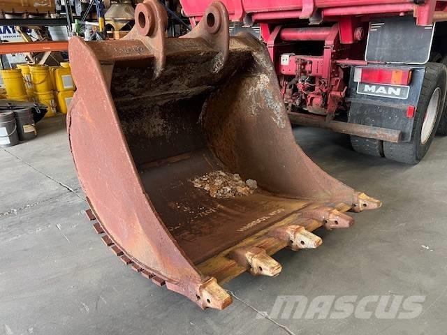 CAT 330 Benne