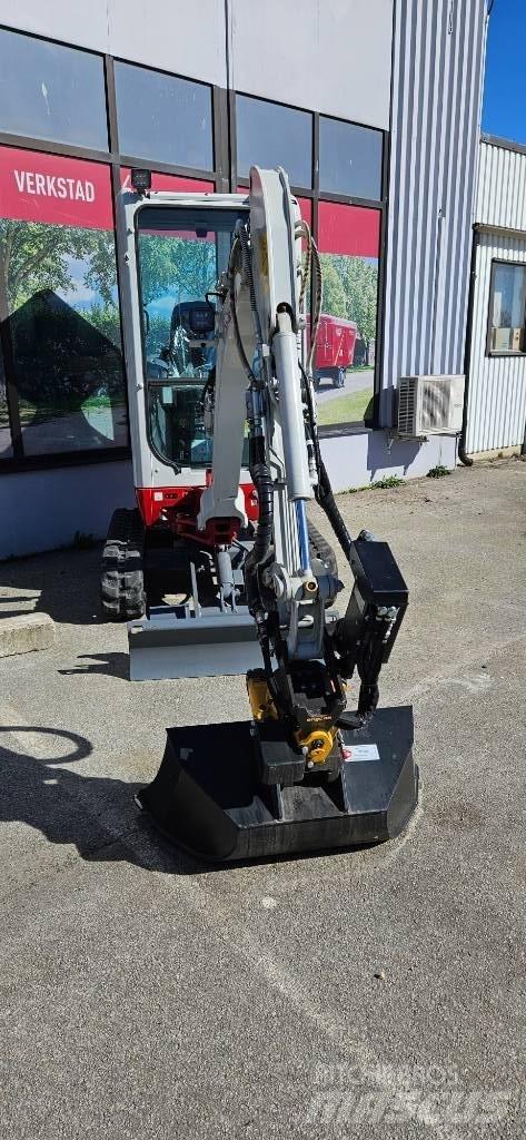 Takeuchi TB 320 Miniescavatori