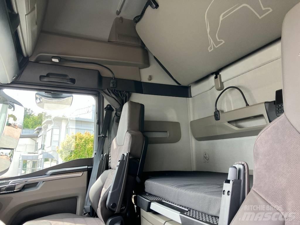 MAN TGX 26.510 Camion cassonati