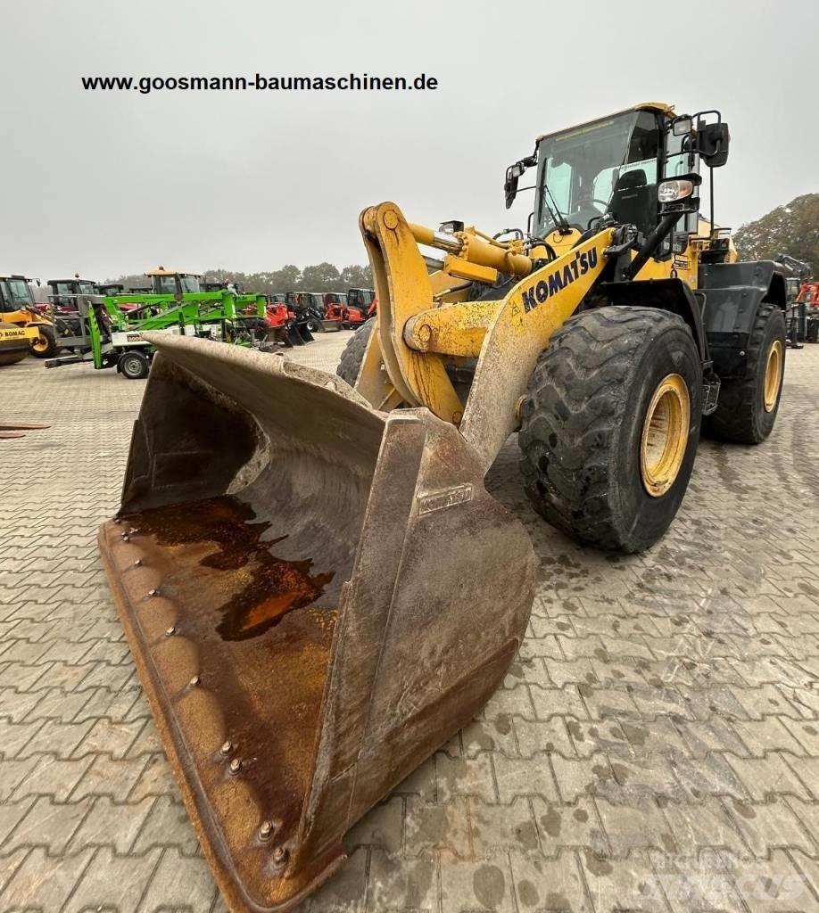 Komatsu WA 320-8 Pale gommate