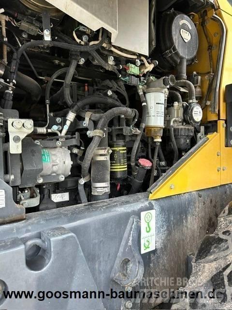 Komatsu WA 320-8 Pale gommate