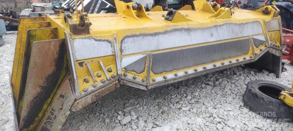 Komatsu D 65 EX-18 Dozer cingolati