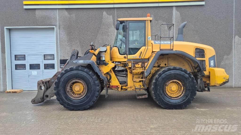 Volvo L 180 G Pale gommate