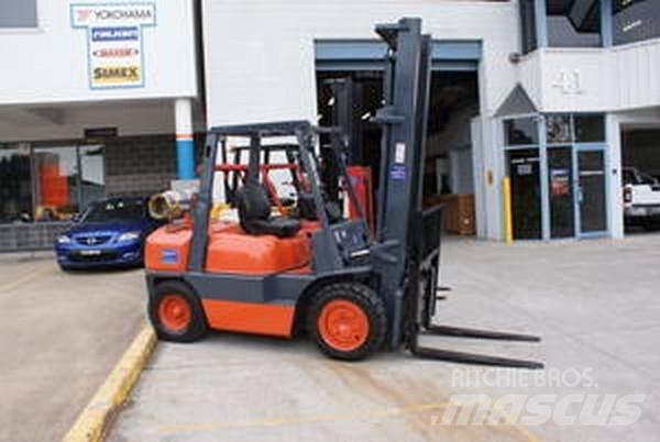 Toyota 52-6FG35 Camion altro