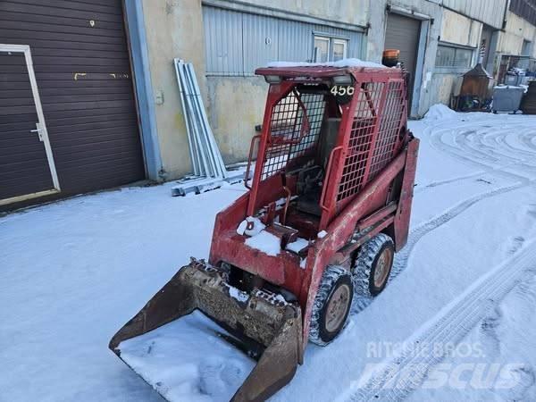 Bobcat 463 Mini Pale Gommate