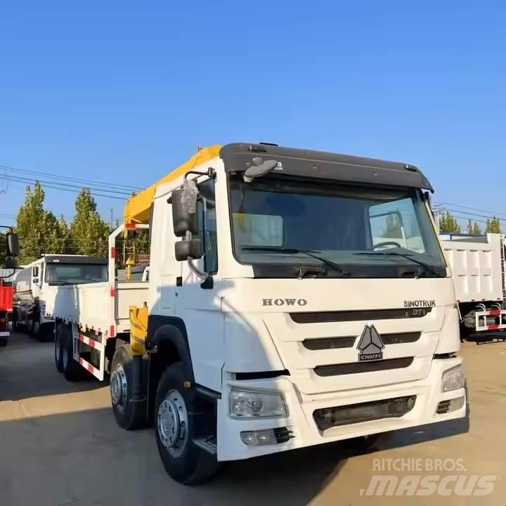 Howo 371 Camion con gancio di sollevamento
