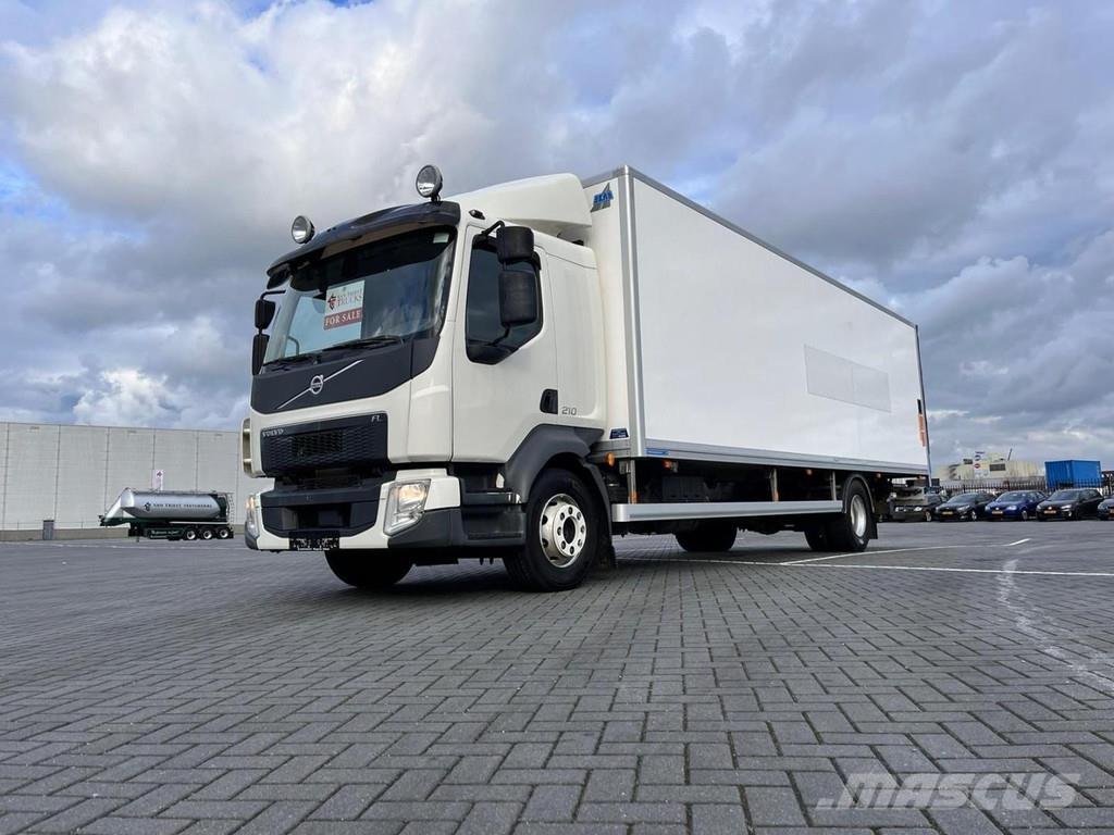 Volvo FL210 Camion cassonati