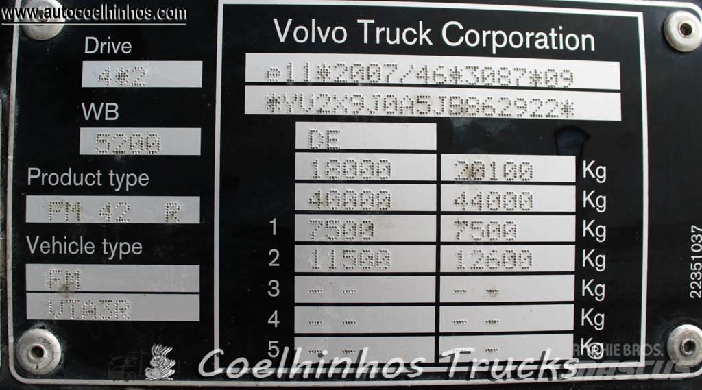 Volvo FM 330 Motrici centinate