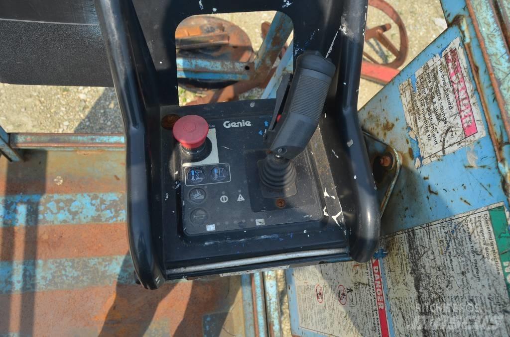 Genie GS 2646 Piattaforme a pantografo