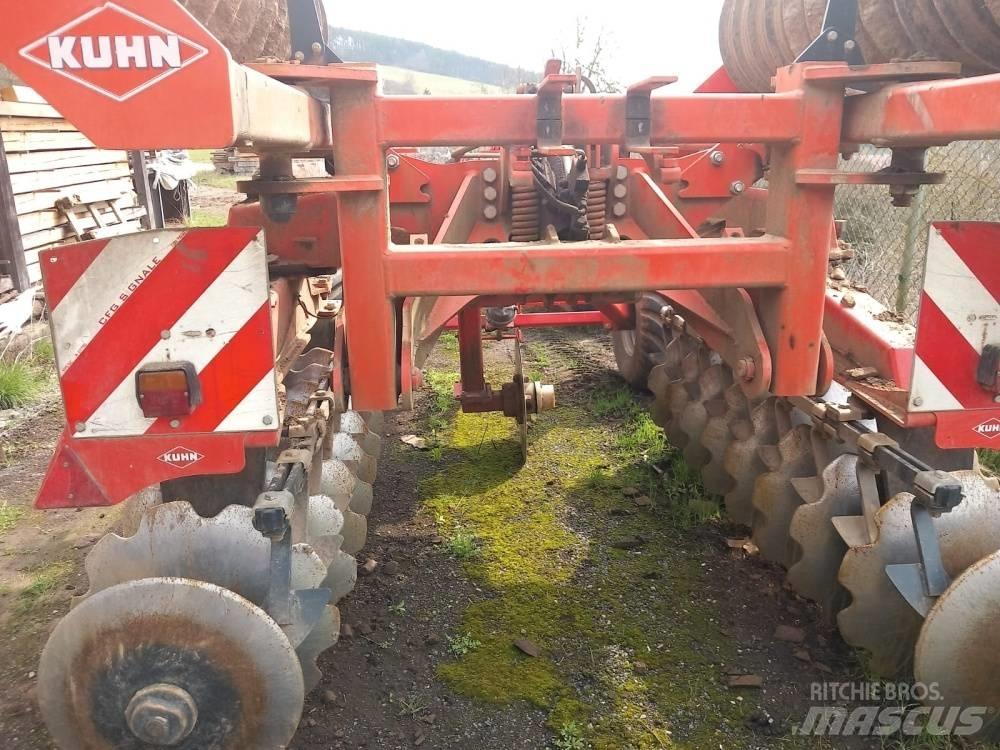 Kuhn Discover XM 2 Erpici