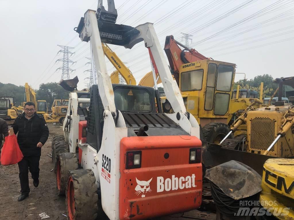 Bobcat S 220 Mini Pale Gommate