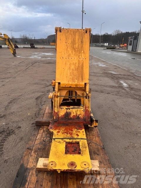 Liebherr LIFT CAB Cabine e interni