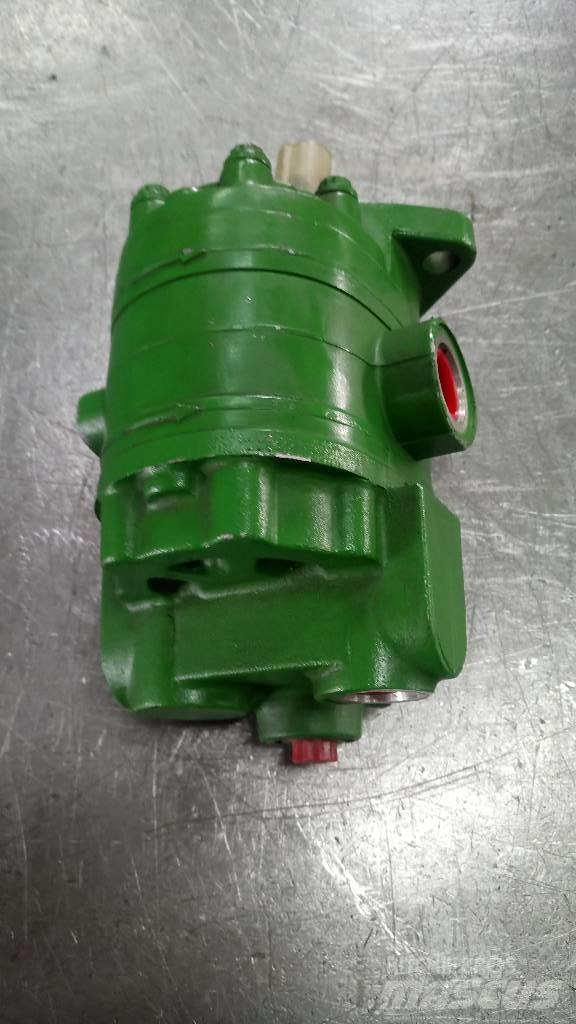 John Deere Αντλία Componenti idrauliche
