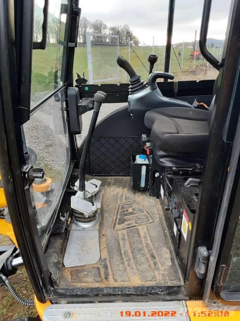 JCB 8029 CTS Miniescavatori
