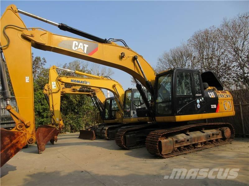 CAT 323 GC Escavatori cingolati