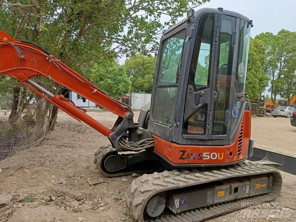 Hitachi ZX50U Miniescavatori