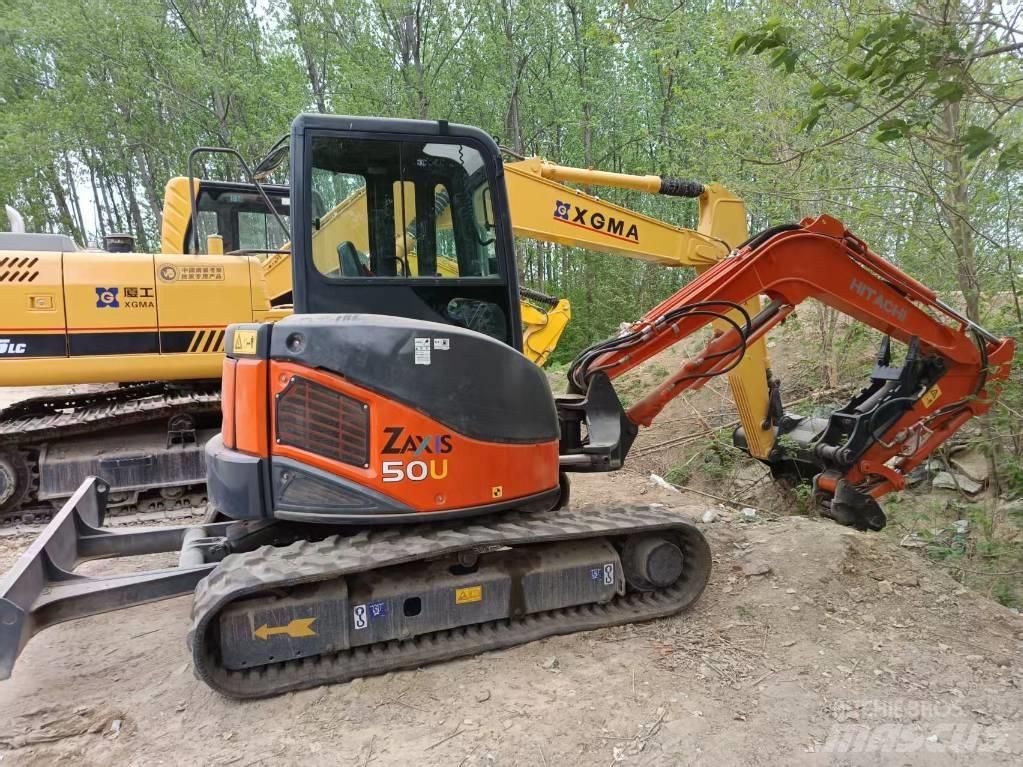 Hitachi ZX50U Miniescavatori