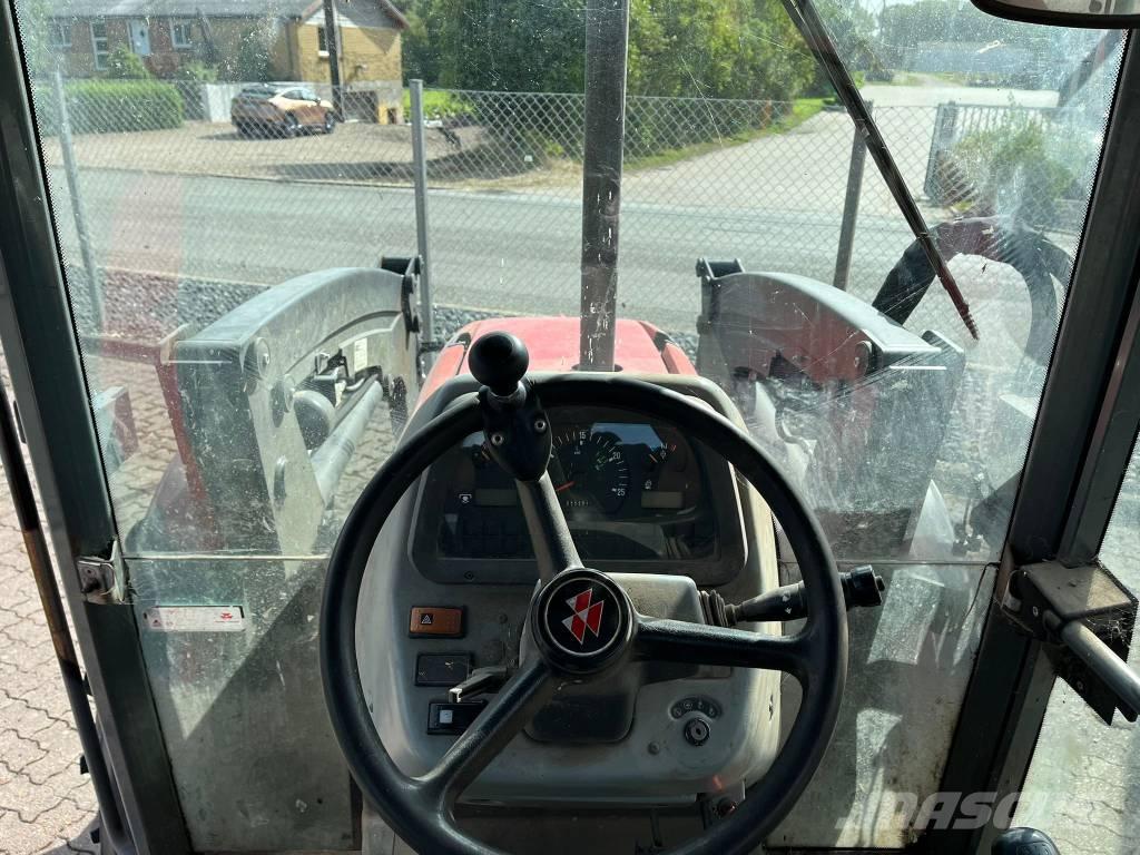 Massey Ferguson 4255 Trattori