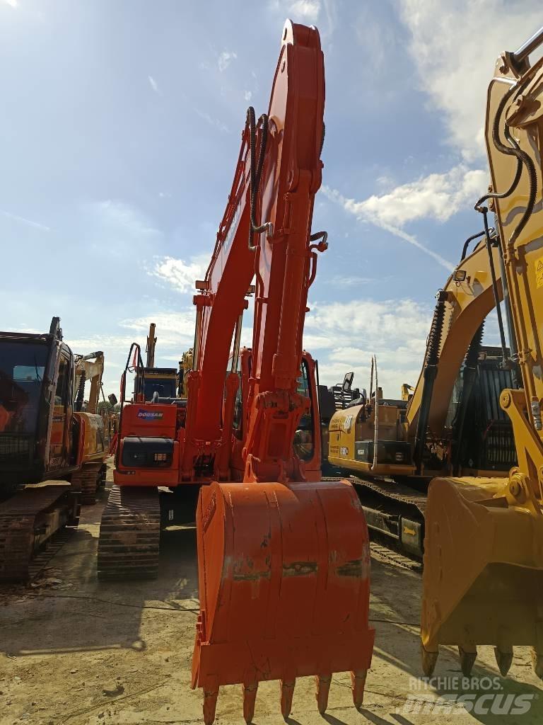 Doosan DX150 LC Escavatori cingolati