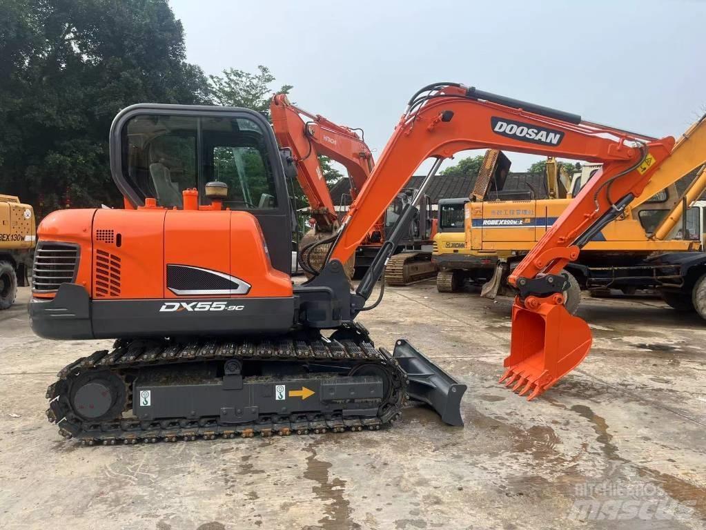 Doosan DX55-9C Miniescavatori