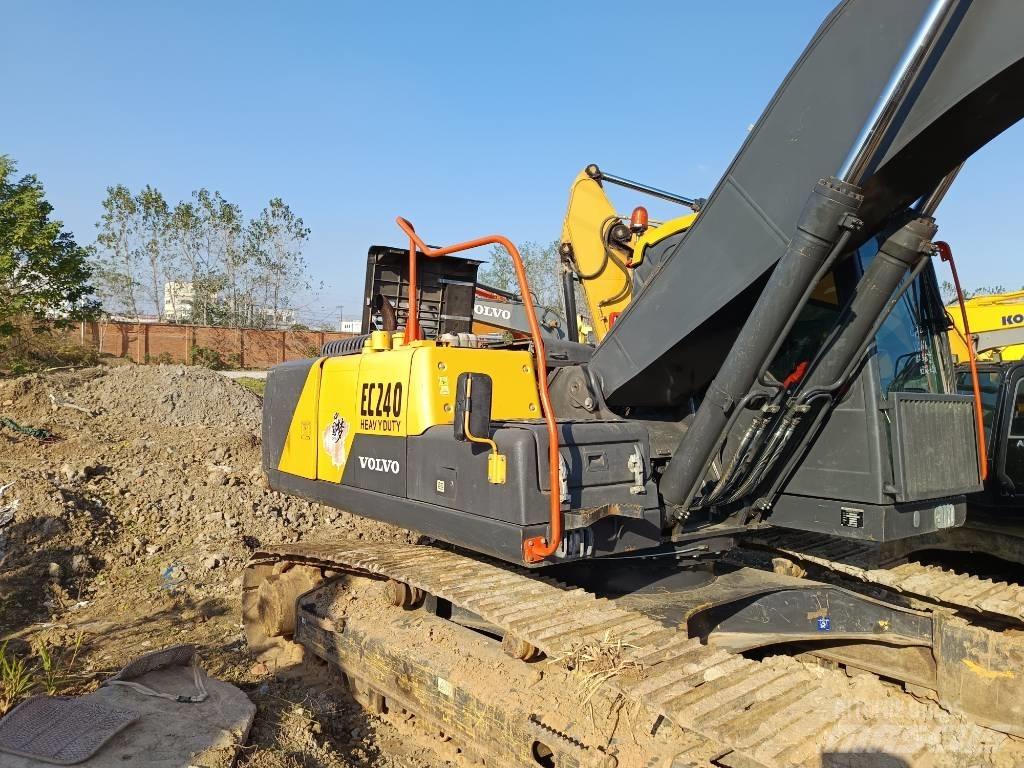 Volvo EC 240 Escavatori cingolati