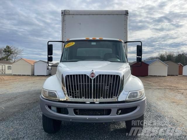 International 4300 Camion cassonati