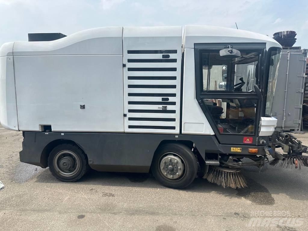 Ravo 540ST Spazzatrici