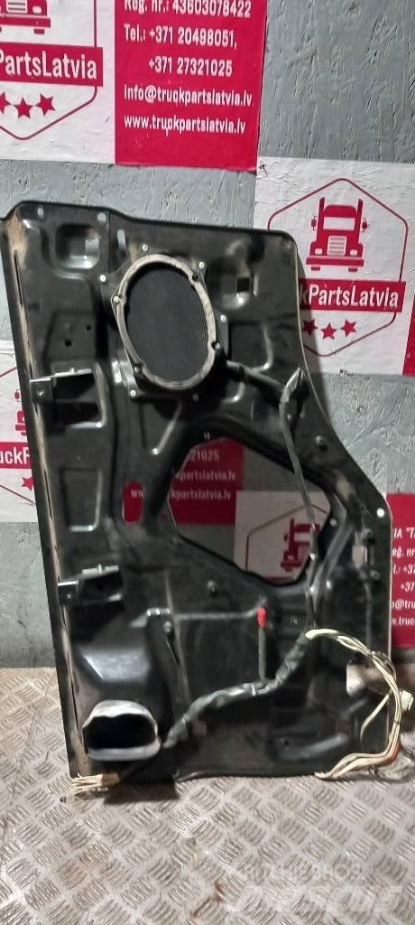 Scania R 440  1534512 Cabine e interni