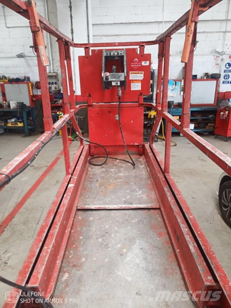 JLG 2030 ES Piattaforme a pantografo