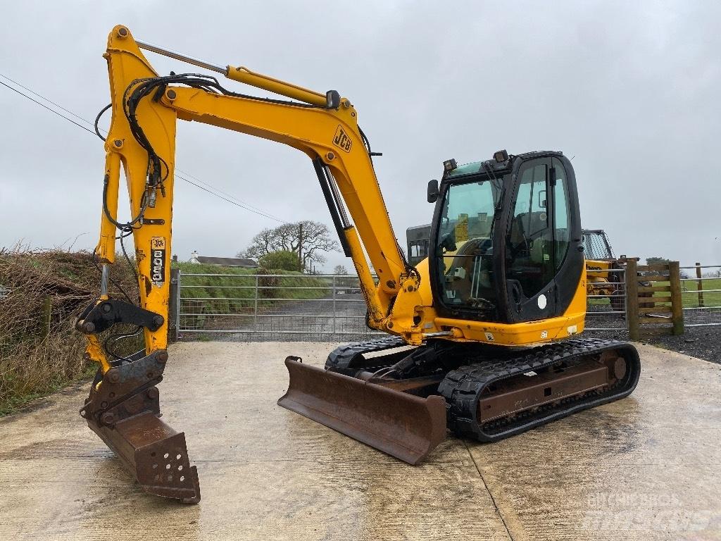 JCB 8080 Escavatori medi 7t - 12t