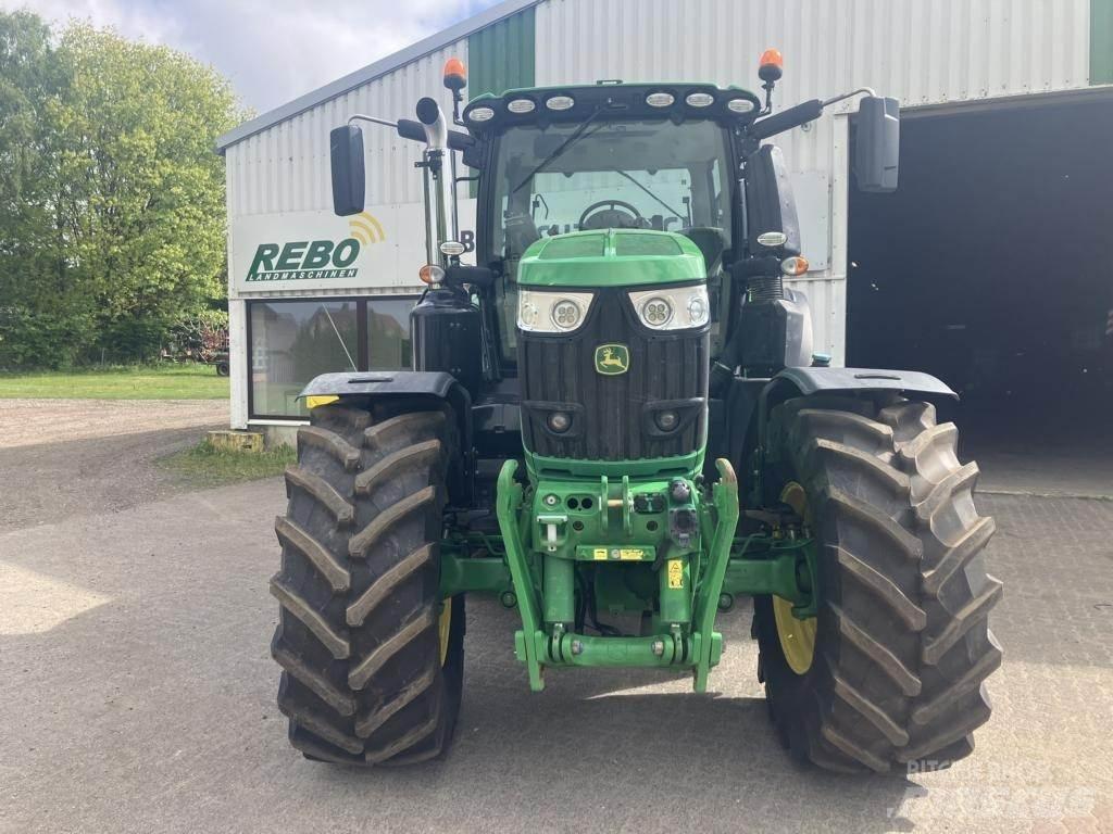 John Deere 6250R Trattori