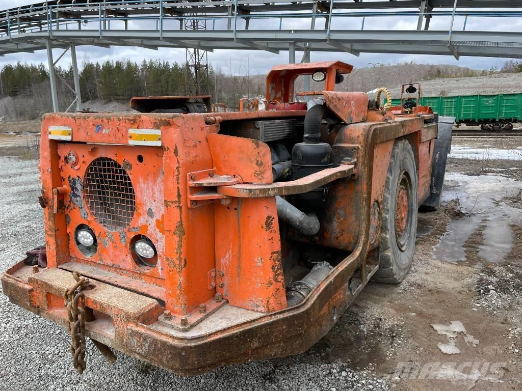 Sandvik Toro 301 Caricatrici per miniera sotterranea