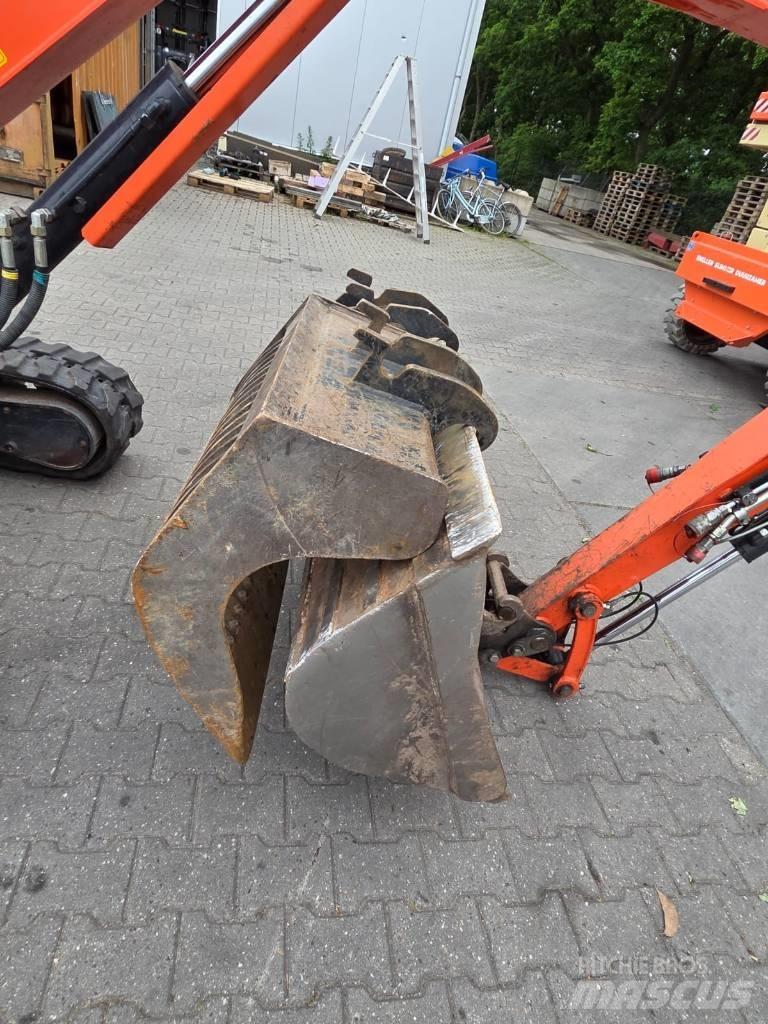 Kubota KX 101-3 A Miniescavatori