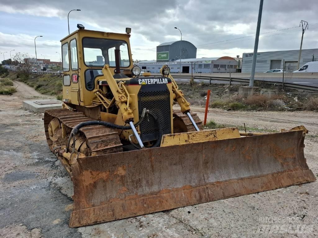 CAT D 4 D Dozer cingolati